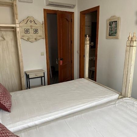 Hostal Moon Tolox Exterior photo
